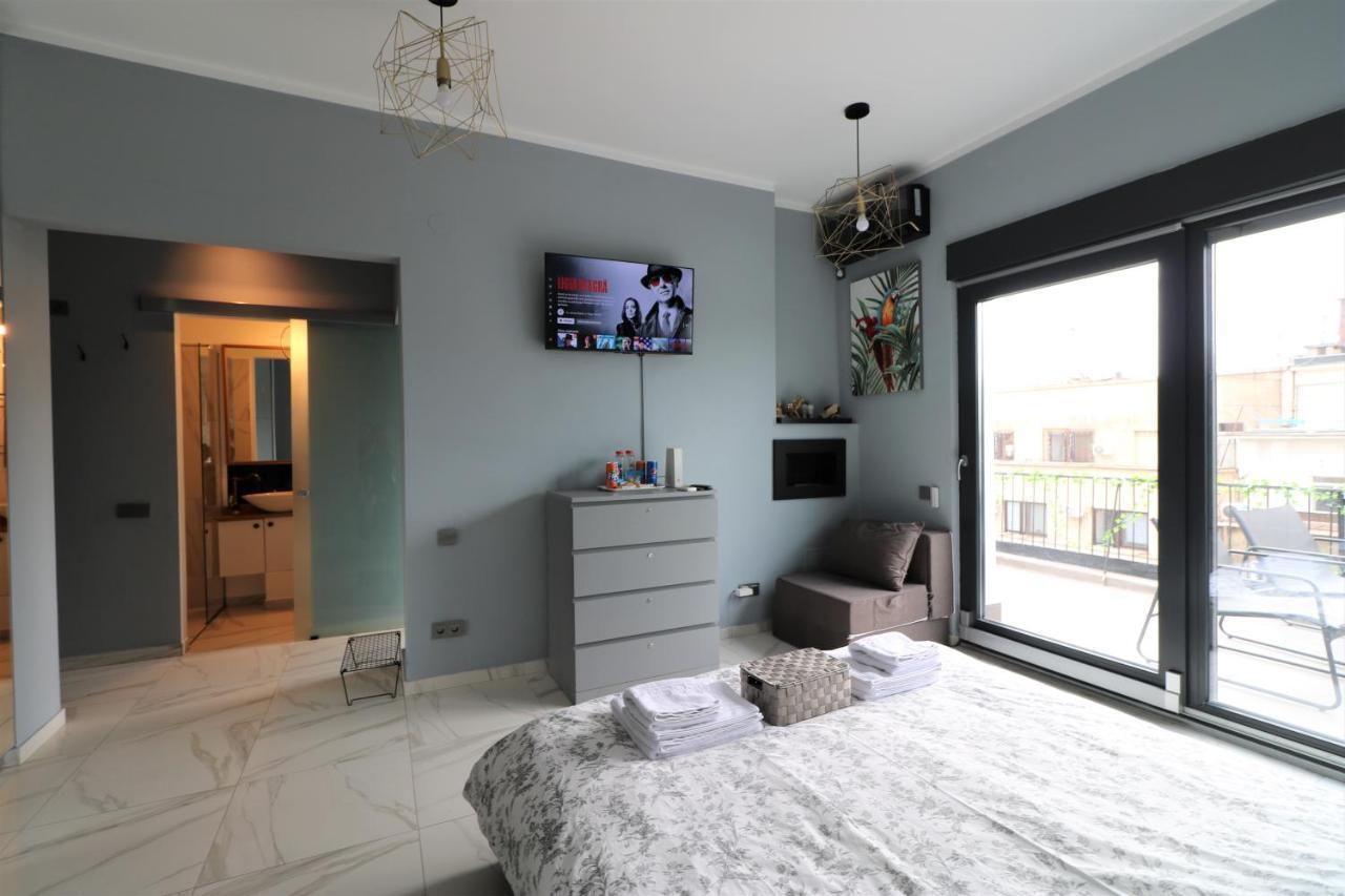 Deluxe Skyline Retreat Studio - Old Town Bukarest Exteriör bild