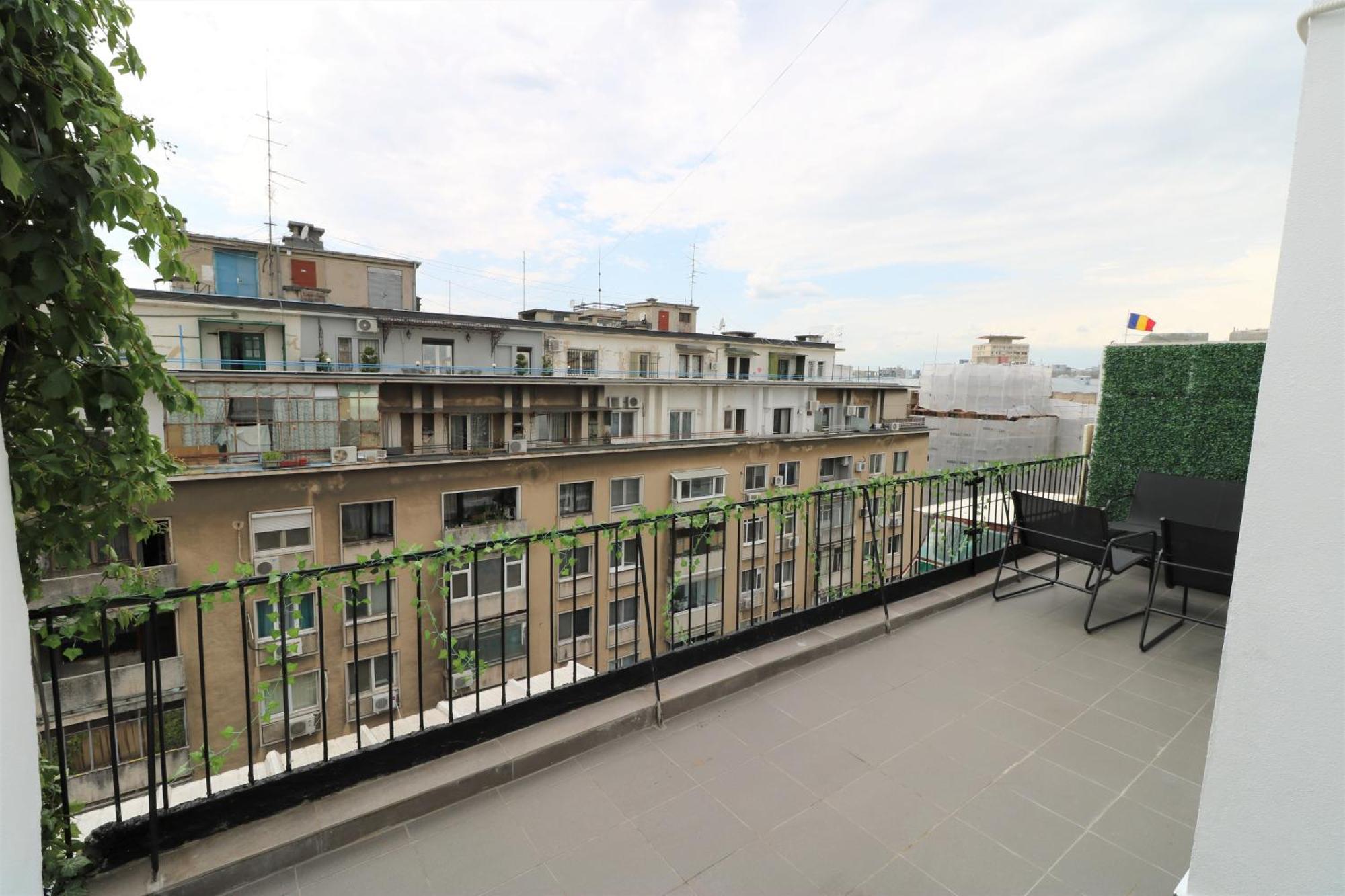 Deluxe Skyline Retreat Studio - Old Town Bukarest Exteriör bild